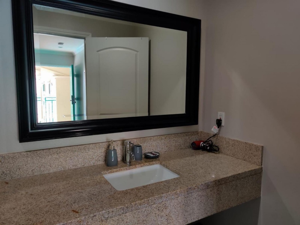 LYFE INN & SUITES by AGA - LAX Airport Image 25