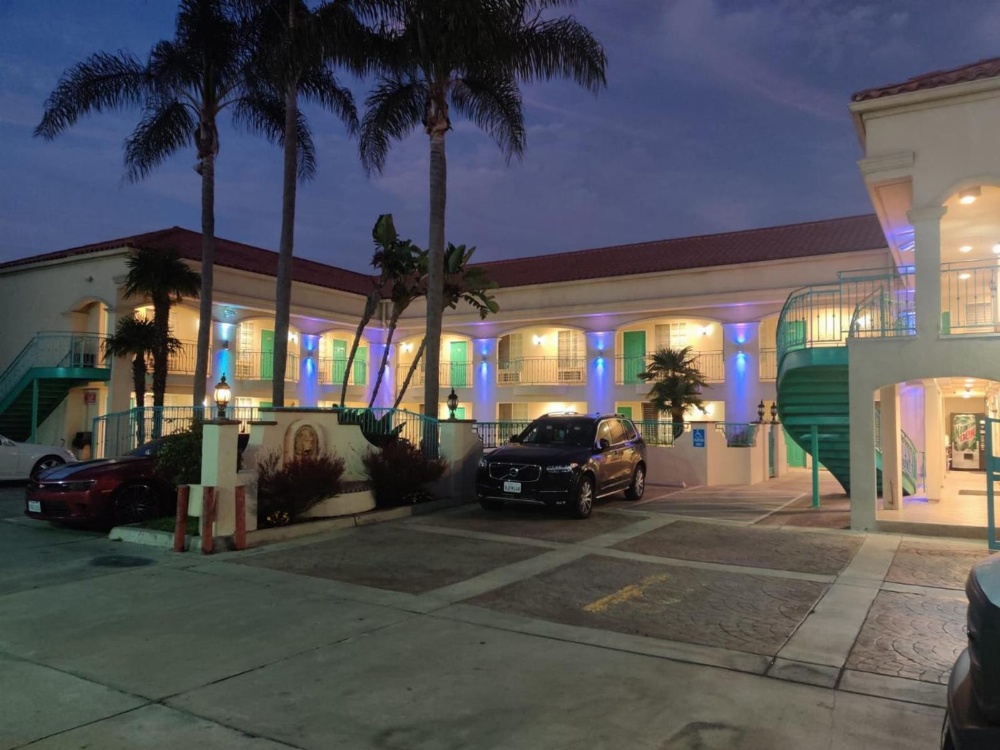 LYFE INN & SUITES by AGA - LAX Airport Image 7
